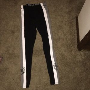 PINK Leggings